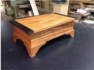 作業台を製作