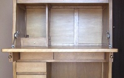 小学校入学の祝いの机