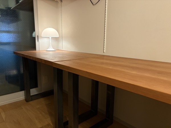 ブラックチェリーのデスク