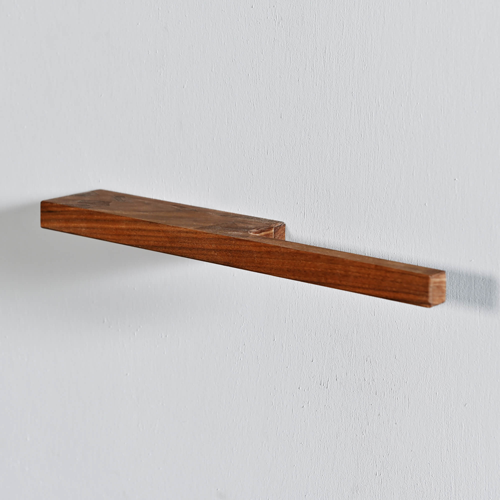 タオルハンガー