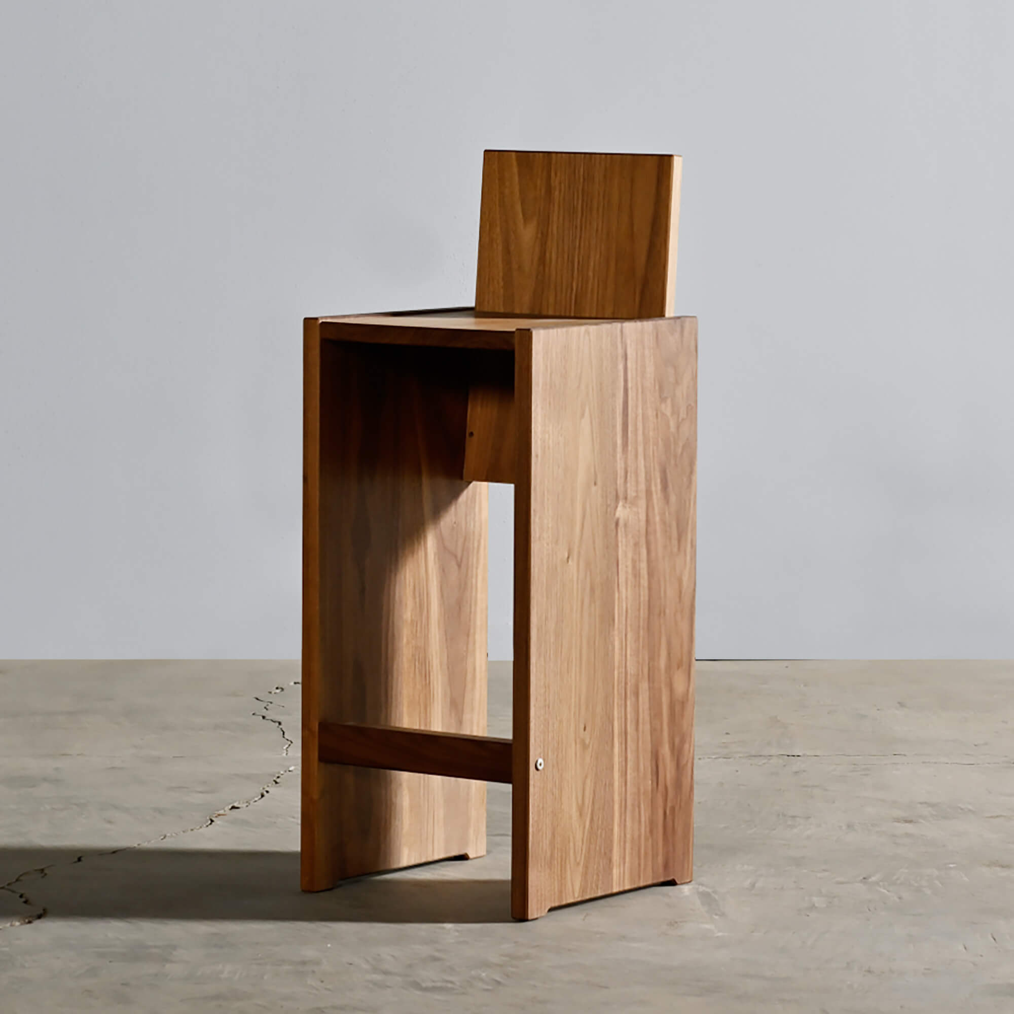 カウンターチェア／面材脚