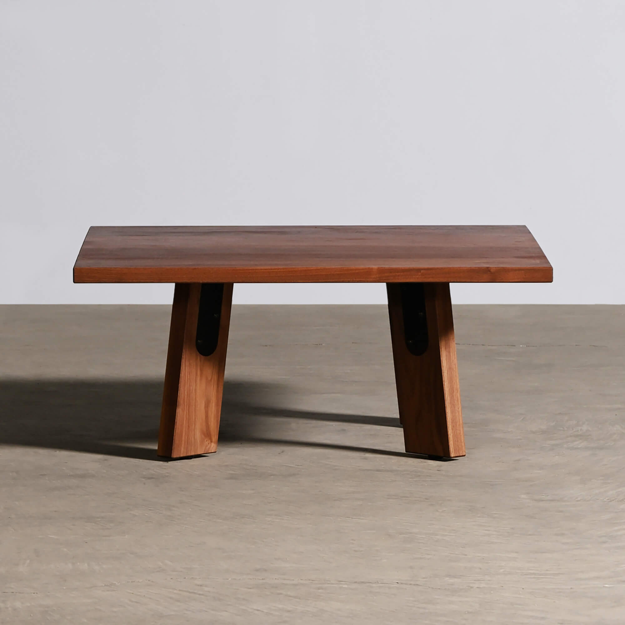 m3 | 正方形座卓／木脚