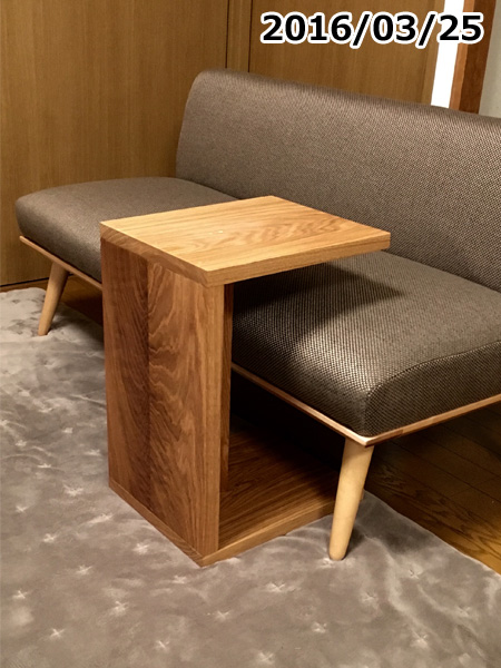 オークのサイドテーブル | 木材通販のマルトクショップ